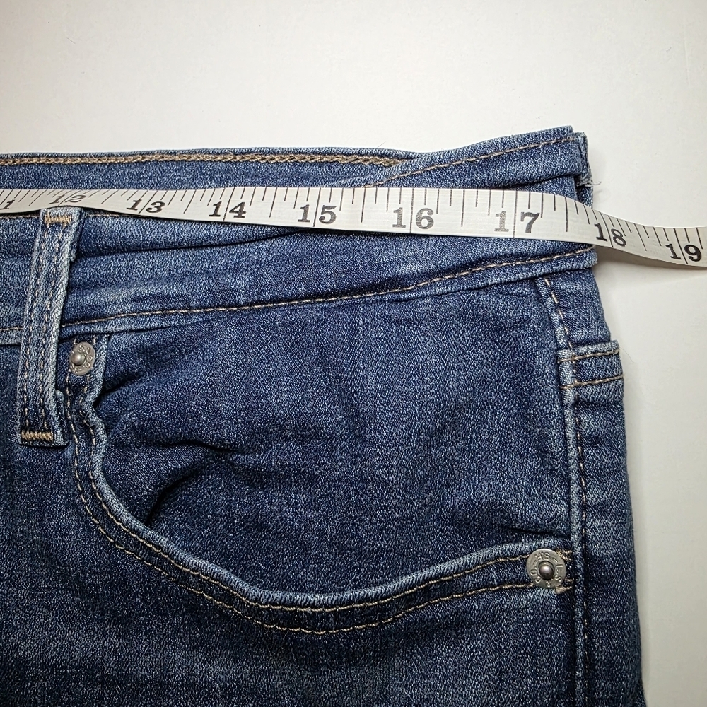 Levis Mid Length Shorts Sz 32 - Picture 7 of 8